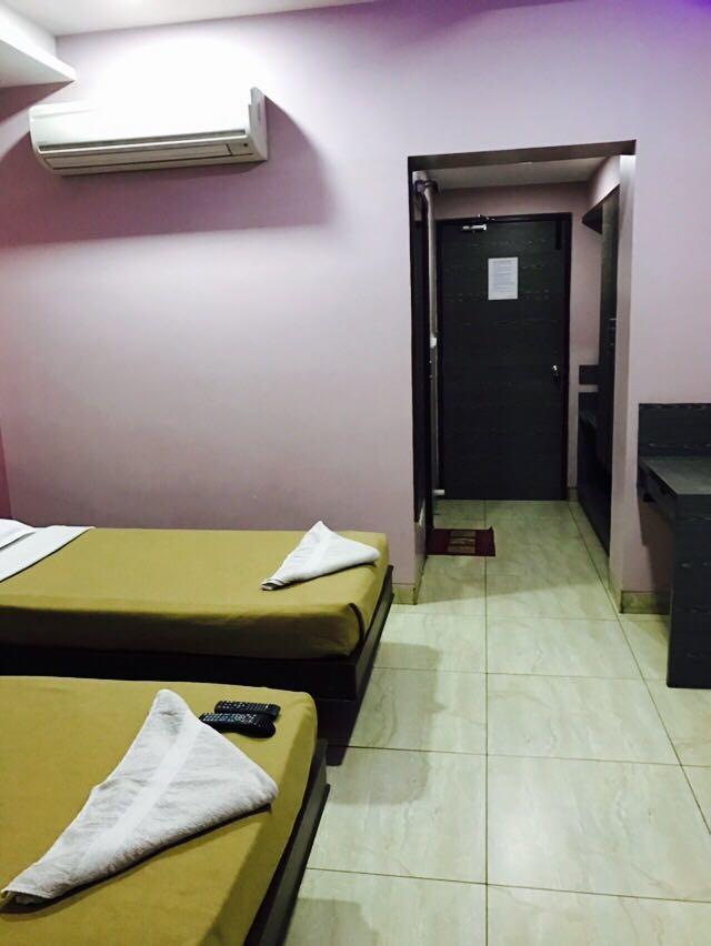 Iroomz Vaishali Residency Bellary Exterior photo